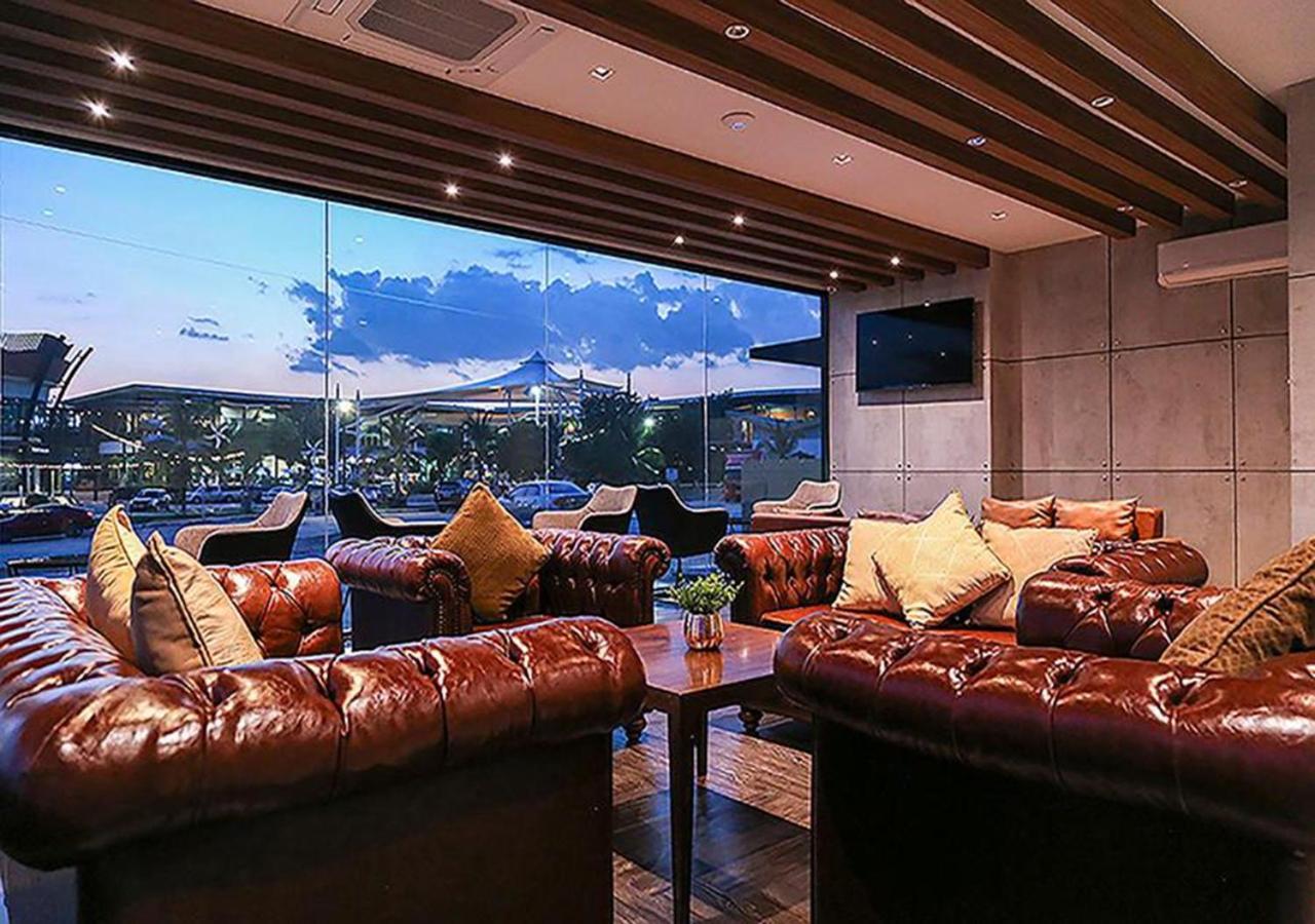 Hotel Fuse Rayong Extérieur photo